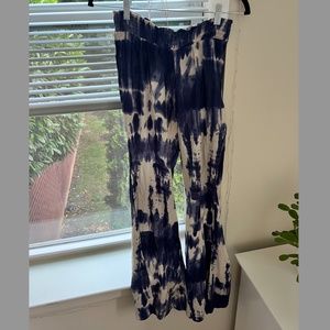 Billabong Pants in Size Medium